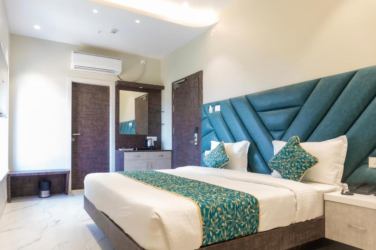 The Kamoda Resort Ambikapur Esterno foto