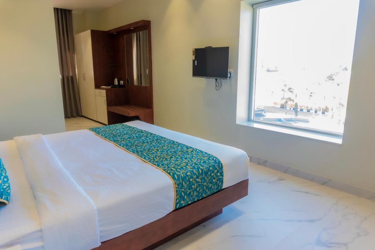 The Kamoda Resort Ambikapur Esterno foto